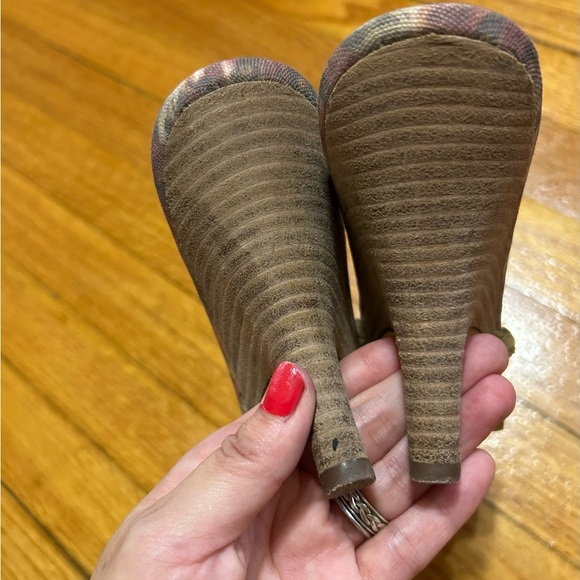 ANN MARINO SANDALS HEEL SHOES WITH SEA SHELLS  Green Leather With Print Art Sole - Picture 7 of 12